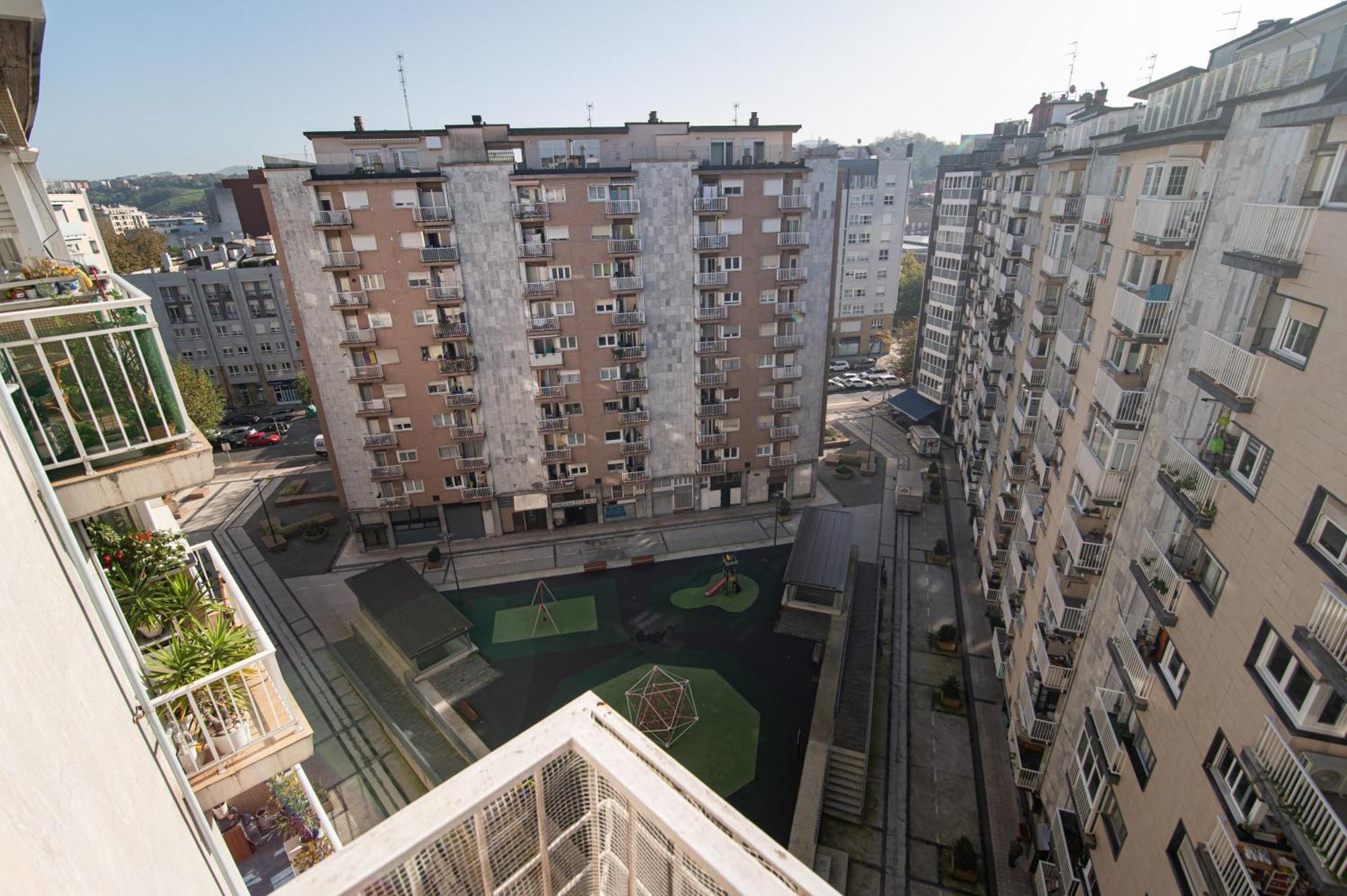 Apartamento Amara Amonaren Etxea Free Wifi, Rooms, Rent Parking