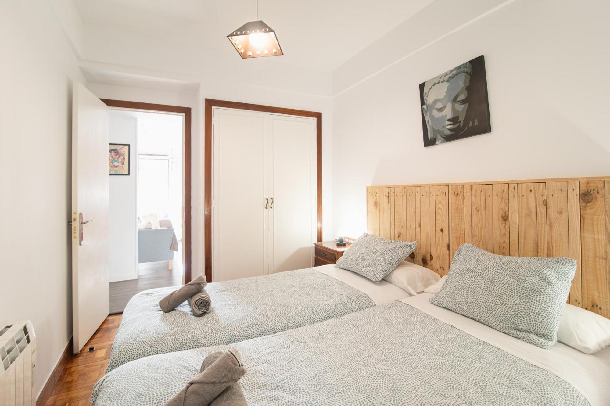 Apartamento Amara Amonaren Etxea Free Wifi, Rooms, Rent Parking